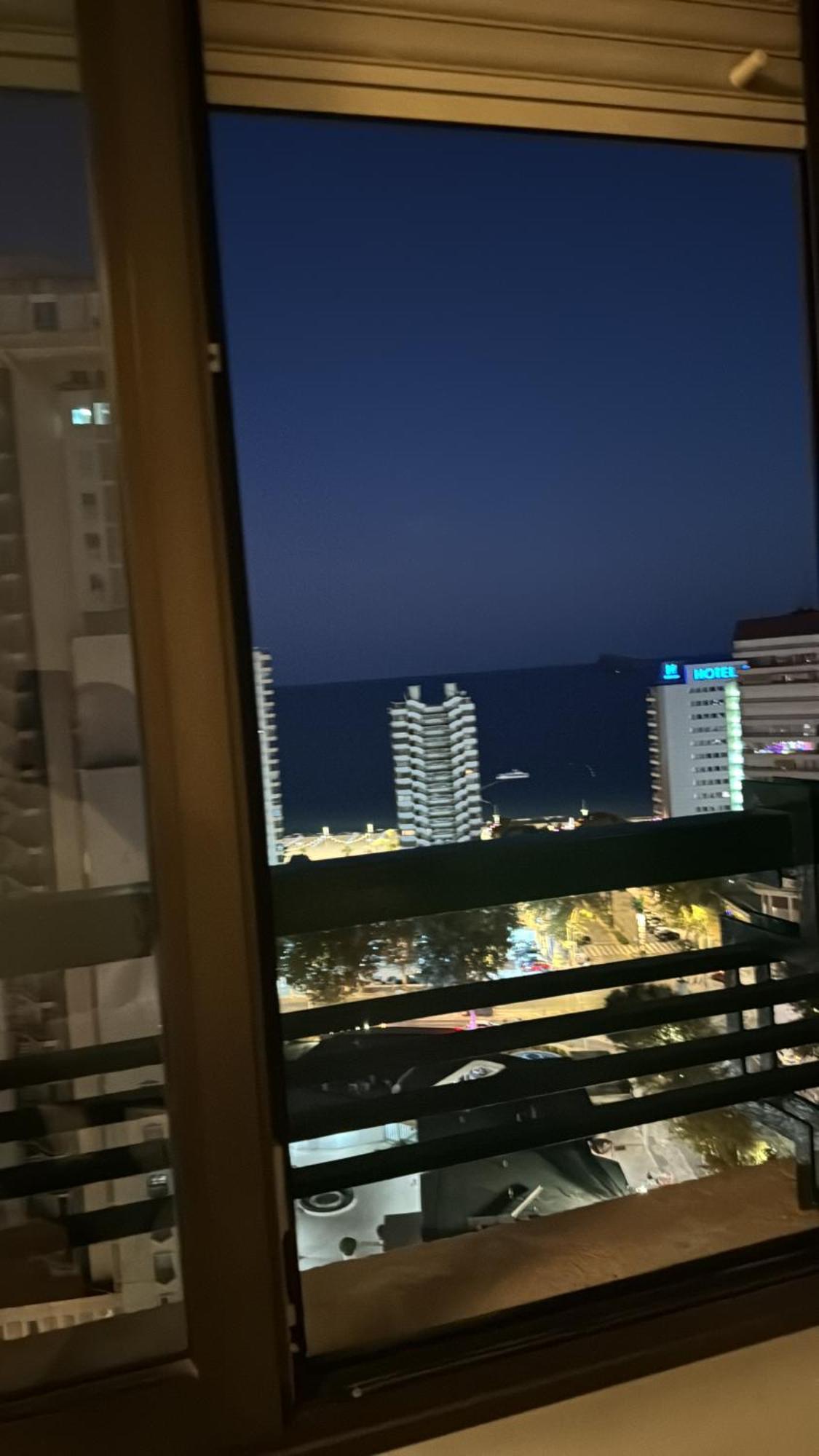 Apartamento Centro Бенидорм Экстерьер фото